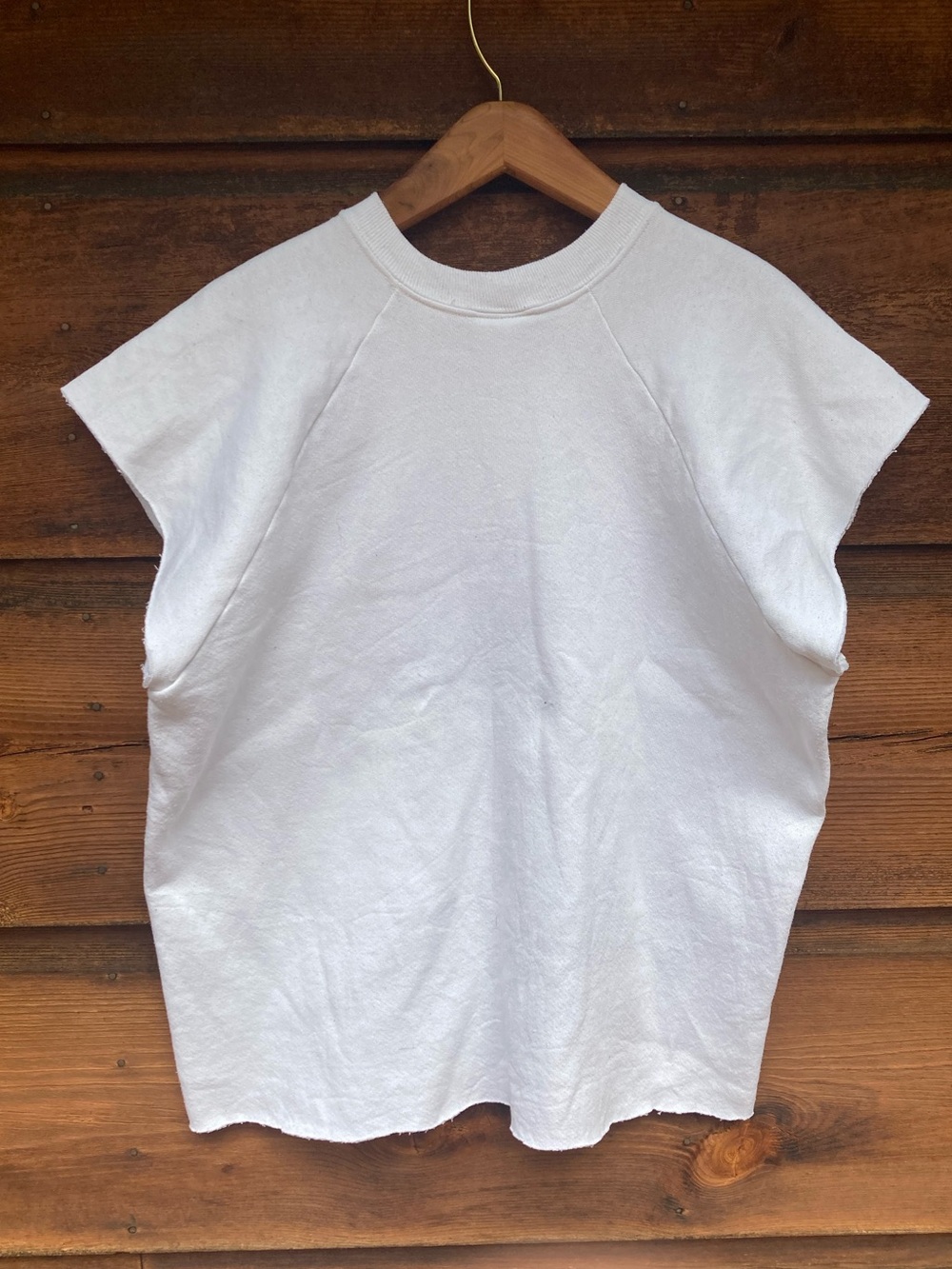 Cut-Off Vintage Iowa Sweatshirt - Picture 4 of 7